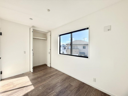 �Q���@���������̔z�u��ʋC���̗ǂ��݌v�ŕ����̋�C�������炸�A��ɐV�N�ȋ�C������܂�