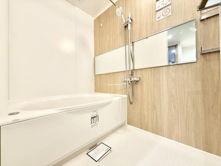 �����@����������̔�������A�S����������Ԃł�