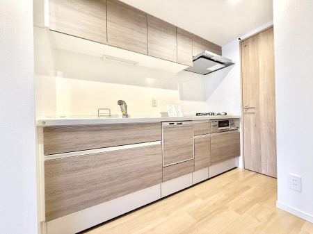 �L�b�`���@���������y���݂ƐH�ׂ�K����͂���L�b�`��