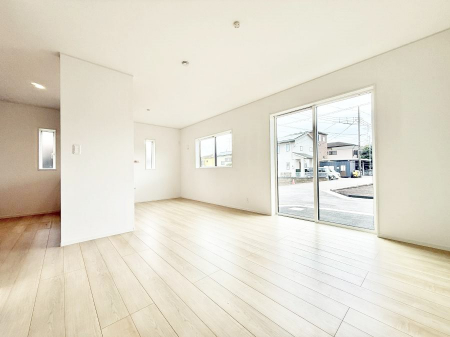 ���r���O�@���������R�Ɖ�b�����܂��A�S�n�悢�ЂƂƂ�