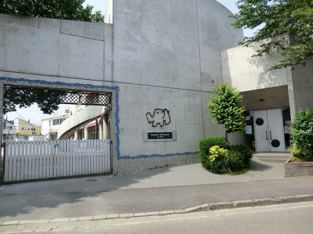 ���ӊ��@�c�t���E�ۈ牀 1500m �t����c�t��