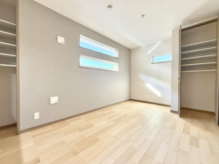 ���r���O�@�������Ƒ��̎��Ԃ��ʂ�A���K�Ŗ��������