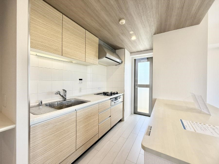 �L�b�`���@���������������̖��@��������A���ʂȃL�b�`��