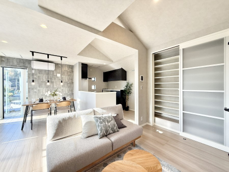 ���r���O�@�������S���������ꏊ�A�������߂����郊�r���O