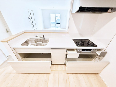 �L�b�`���@�������A�C�f�A�L����A�N���G�C�e�B�u�ȗ������