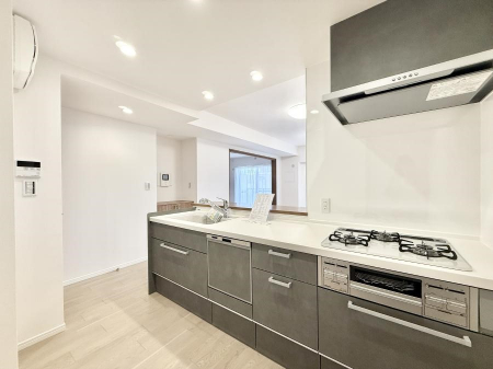 �L�b�`���@�������V���v���ŋ@�\�I�A�����g���₷���L�b�`��