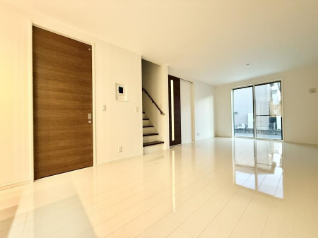 ���r���O�@�������V���v���������ґ�A��؂Ȑl�Ɖ߂����S���قǂ�����