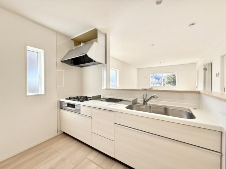 �L�b�`���@�������V���v���Ŕ������S�n�悢���Ԃ𐶂ރL�b�`�����