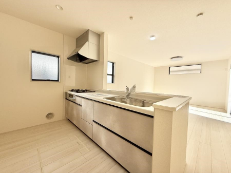 �L�b�`���@���������y���݂ƐH�ׂ�K����͂���L�b�`��