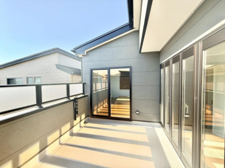 �o���R�j�[�@������ ��𒭂߂Ȃ���A�ق��ƈꑧ������ʂȋ��