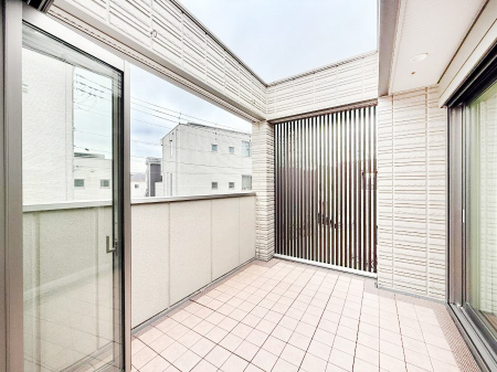 �o���R�j�[�@������ ���̃R�[�q�[���̐�����y���ށA�����̏ꏊ