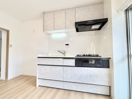 �L�b�`���@�����������������Ԃ����܂��A�Ί炠�ӂ��L�b�`��