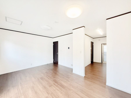 rO@났ƏΊ炪W܂AS܂郊rO