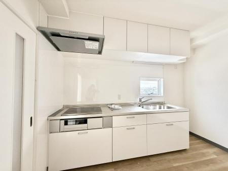 �L�b�`���@�����������������Ԃ����܂��A�Ί炠�ӂ��L�b�`��