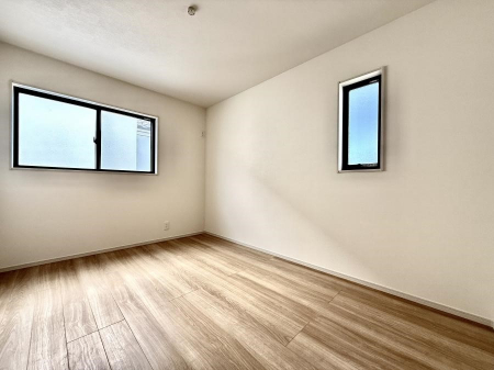 �Q���@���������̔z�u��ʋC���̗ǂ��݌v�ŕ����̋�C�������炸�A��ɐV�N�ȋ�C������܂�