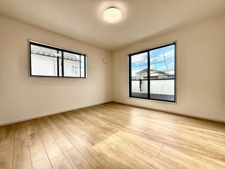 �q�������@�������d����׋��̃X�y�[�X�Ɏg�����ƂŁA�W�����₷���Â��Ȋ��������܂�