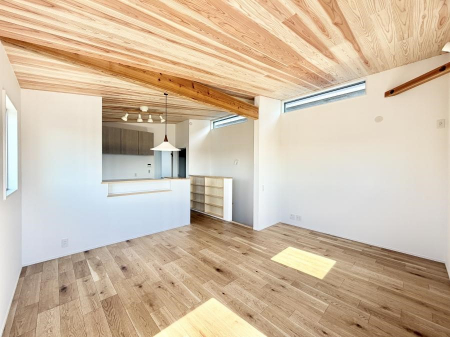 ���r���O�@�������S���������ꏊ�A�������߂����郊�r���O