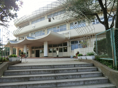 ӊ@wZ 550m ls̋{wZ