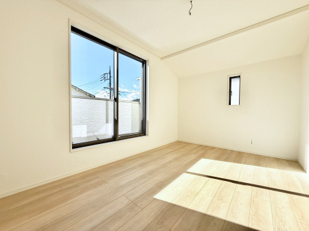 �Q���@�������Ƌ�����܂��z�u����΍L�X�Ƃ�����Ԃ��g�������₷���A�����b�N�X�������Ԃ��߂����܂�