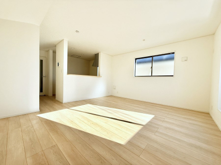 ���r���O�@���������R�Ɖ�b�����܂��A�S�n�悢�ЂƂƂ�