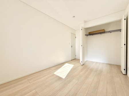 ���̑����ρ@�������Â��ȗm���œǏ����ɏW���ł���ꏊ