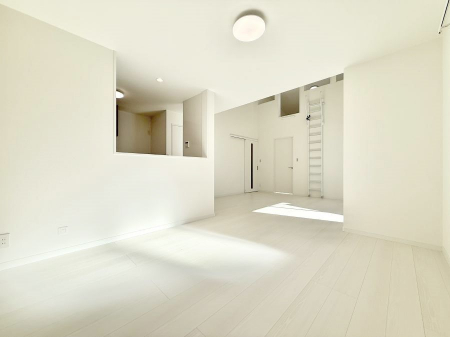 ���r���O�@�������V���v���������ґ�A��؂Ȑl�Ɖ߂����S���قǂ�����