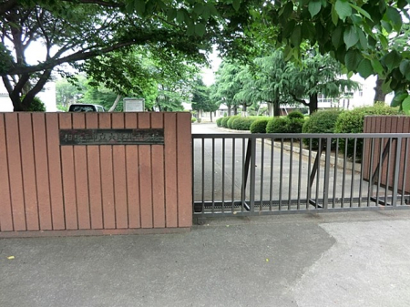 ���ӊ��@���w�Z 1200m ���͌��s�����k���w�Z