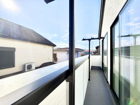 �o���R�j�[�@������ ���R��g�߂Ɋ�����A�J���I�ȃo���R�j�[