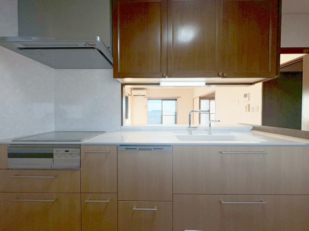 �L�b�`���@�������Ƒ����J��[�߂�A������̂���L�b�`��