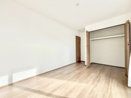 �Q���@���������̔z�u��ʋC���̗ǂ��݌v�ŕ����̋�C�������炸�A��ɐV�N�ȋ�C������܂�