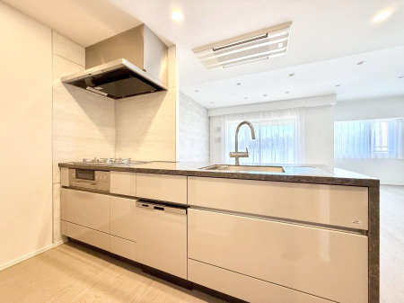 �L�b�`���@�������V���v���ŋ@�\�I�A�����g���₷���L�b�`��