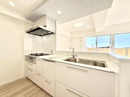 �L�b�`���@�������Ƒ����J��[�߂�A������̂���L�b�`��