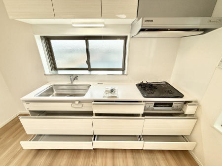 �L�b�`���@�����������������Ԃ����܂��A�Ί炠�ӂ��L�b�`��