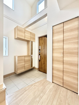 ���ց@������ �V���v���Ŕ������A���K�ȕ�炵�̓����