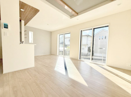 ���̑����ρ@���������C�Ȃ���������ʂɂ���A�����̋��