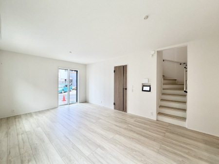 ���r���O�@���������C�ɓ���̏ꏊ�ŁA�̂�т�Ƃ������Ԃ�