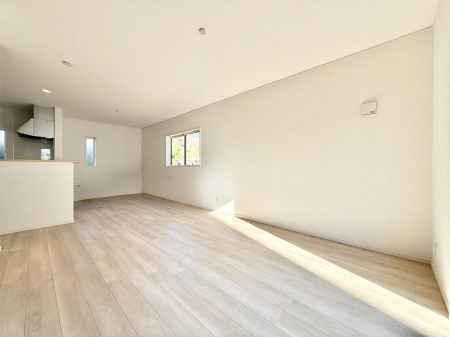 ���r���O�@���������났�ƏΊ炪�W�܂�A�S���܂郊�r���O