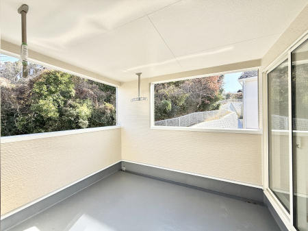 �o���R�j�[�@������ ���̃R�[�q�[���̐�����y���ށA�����̏ꏊ