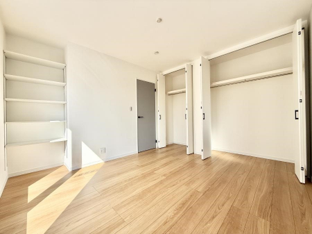 �q�������@����