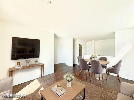 ���r���O�@���������R�Ɖ�b�����܂��A�S�n�悢�ЂƂƂ�