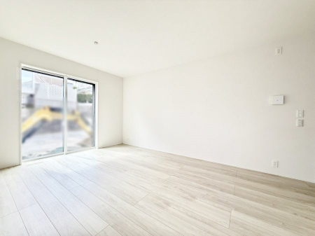 ���r���O�@�������Ƒ��̎��Ԃ��ʂ�A���K�Ŗ��������