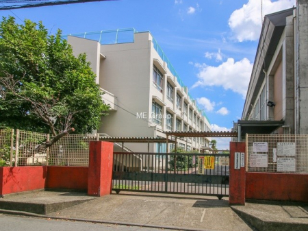 ���ӊ��@���w�Z 980m �����q�s���R���ꏬ�w�Z