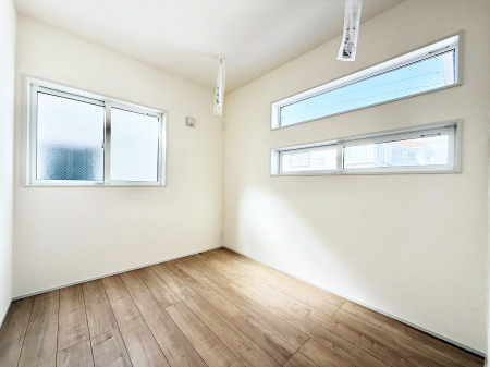 �Q���@���������̔z�u��ʋC���̗ǂ��݌v�ŕ����̋�C�������炸�A��ɐV�N�ȋ�C������܂�