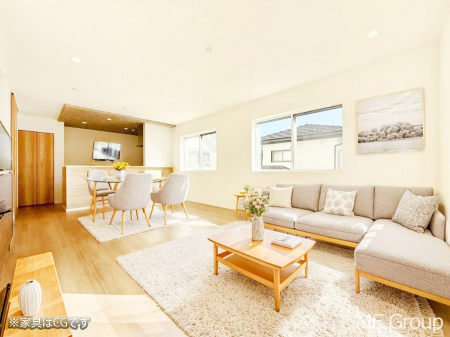 ���r���O�@���������S�n�̂����A���z�̃��r���O