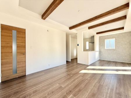 ���r���O�@�����������������Ɠ��ʂɂ���A�e���̋��