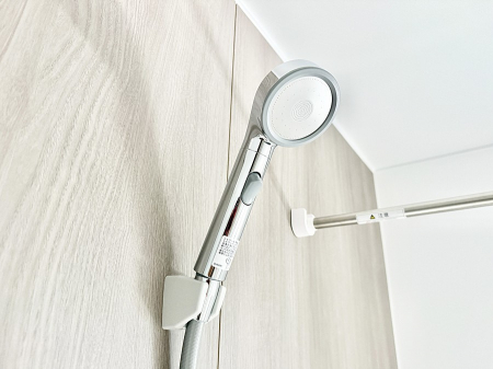 ���̑����ρ@�ݔ����킴�킴�V�����[�����̃��o�[�܂Ŏ��L�΂��K�v���Ȃ��A�ȒP�Ɏ~���ł���