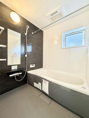 �����@����������̔�������A�S����������Ԃł�