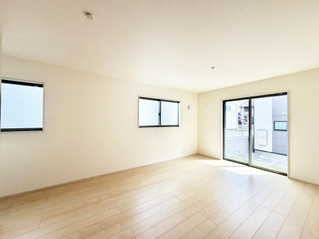 ���r���O�@���������R�Ɖ�b�����܂��A�S�n�悢�ЂƂƂ�