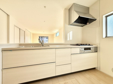 �L�b�`���@�������L���C�ɕЕt���A�g���₷���L�b�`��