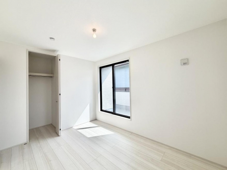 �Q���@���������̔z�u��ʋC���̗ǂ��݌v�ŕ����̋�C�������炸�A��ɐV�N�ȋ�C������܂�